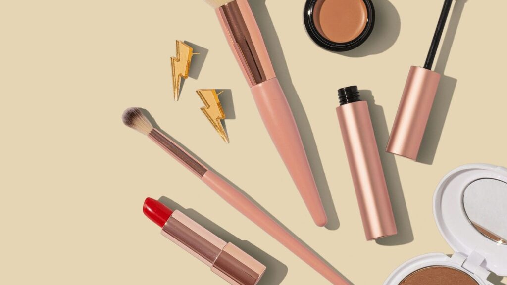 Ilustracja do artykułu: Kosmetyki z USA do Polski. Sephora US, płyny i oryginał
