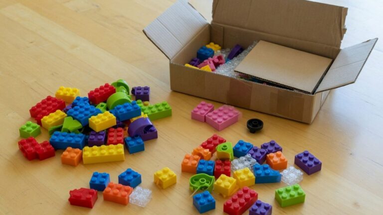 Ilustracja do artykułu: Lego i klocki z USA. Różnice zestawów, waga i cło