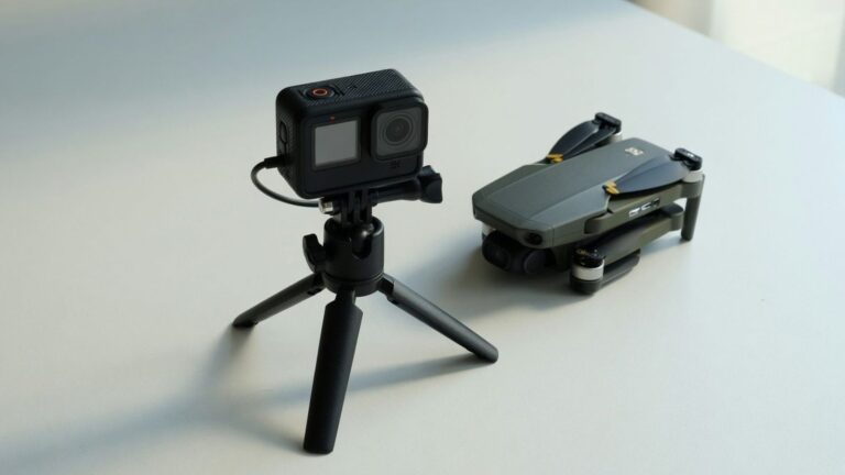Ilustracja do artykułu: Kamery sportowe i drony z USA (GoPro, DJI). Formalności i opłacalność
